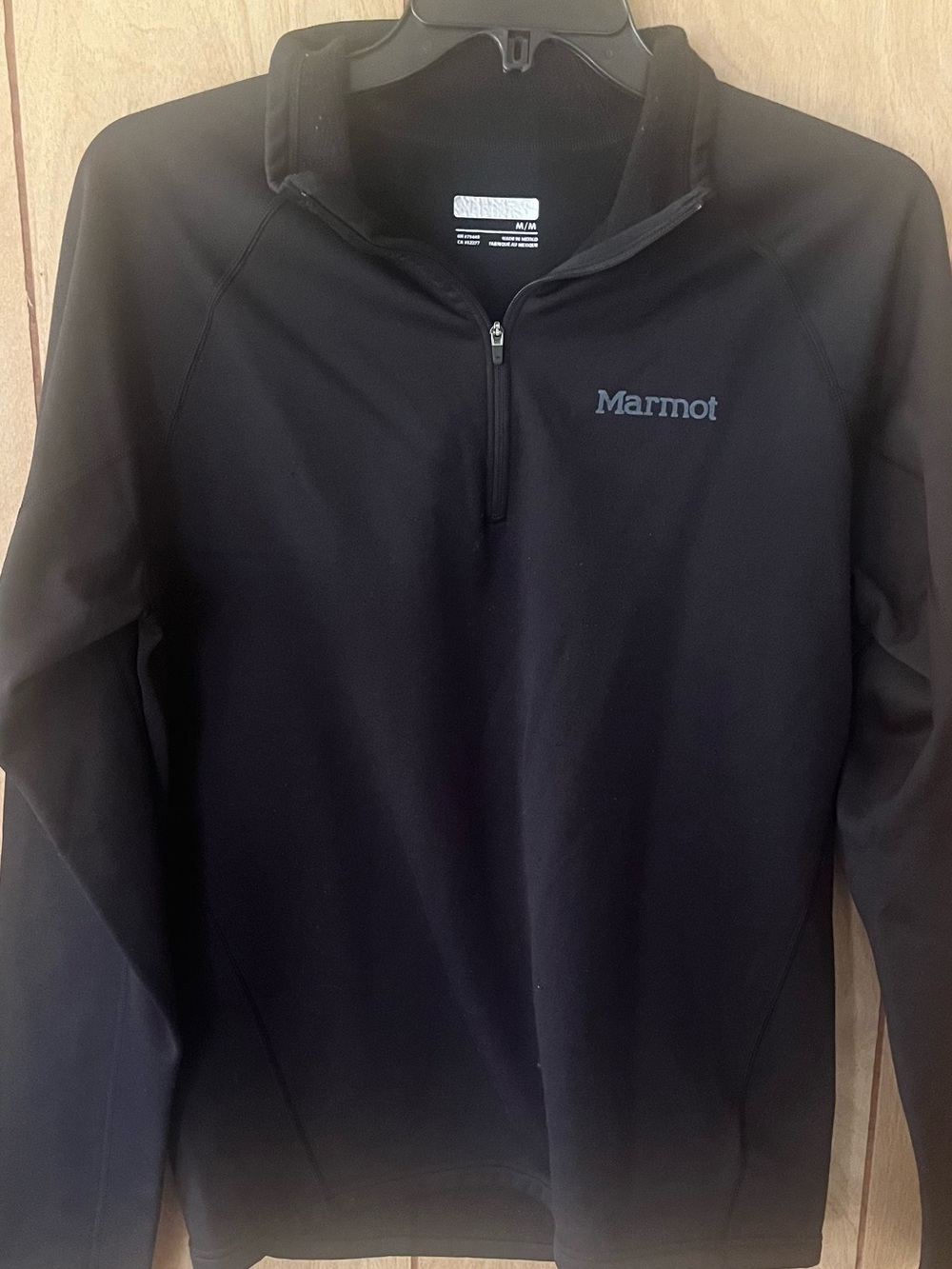 Marmot Men’s Black Quarter-Zip Pullover Sweat shirt